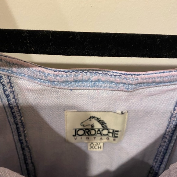 Jumper - Picture 3 of 5